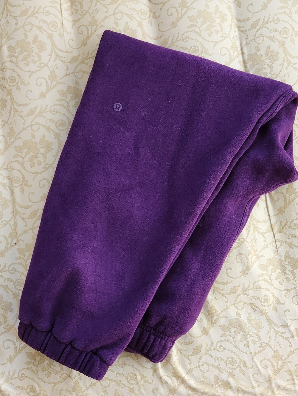 Lululemon Scuba Mid-Rise Oversized Jogger Purple Fleece Cozy Ladies Small